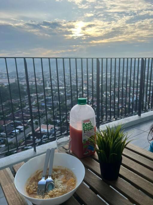 Datum Jelatek Linked Lrt And Mall With Netflix -disney -washdryer Kuala Lumpur