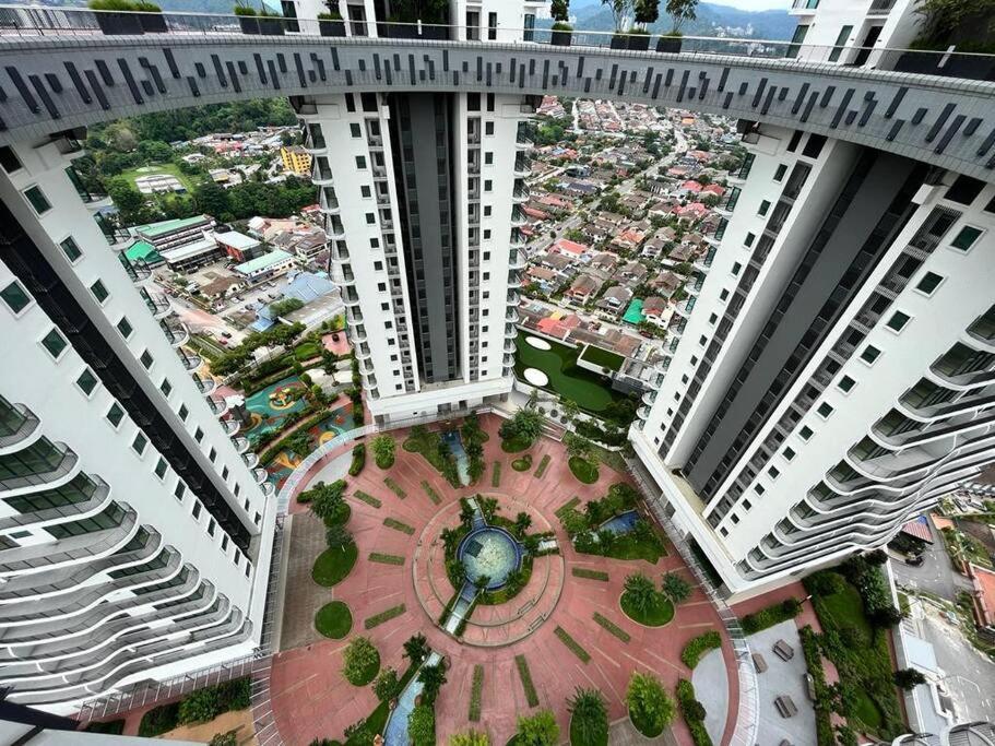 Appartement Datum Jelatek Linked Lrt And Mall With Netflix -disney -washdryer Kuala Lumpur